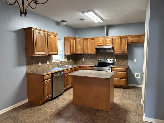 Building Photo - 355 Honey Hill Dr