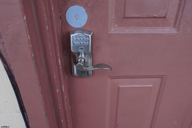 Foto del edificio - 2 N Annapolis Ave