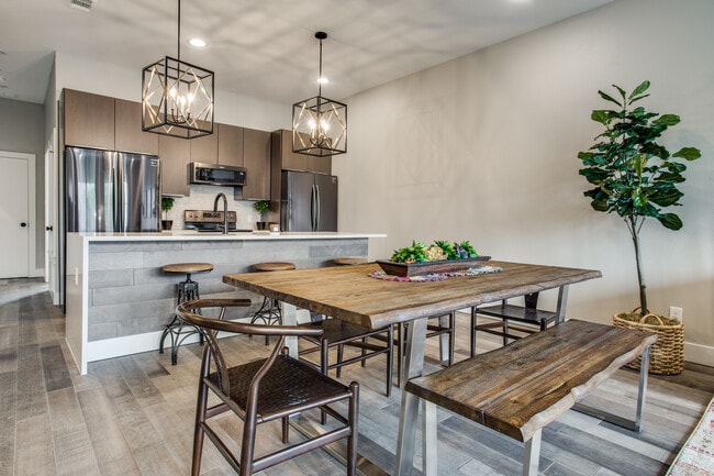 Photo - 3133 Waits Ave Townhome