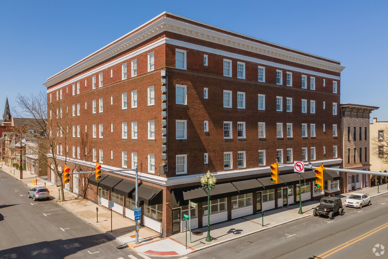 123 W Main St - The Shenandoah