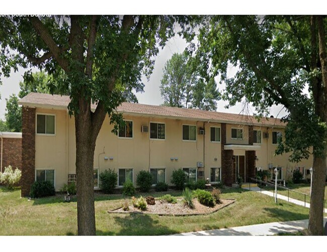 Building Photo - COZY ONE BEDROOM APARTMENT AT A PRICE YOU ...