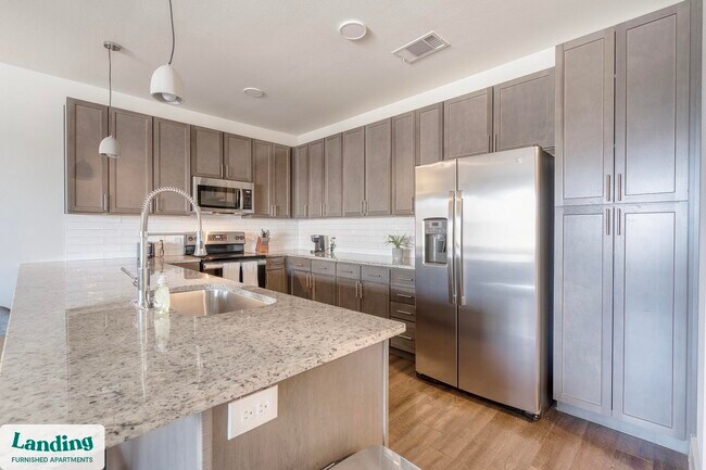 Building Photo - 20915 Wilderness Oak