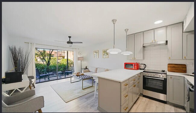 Foto del edificio - 1255 Ponce Island Dr