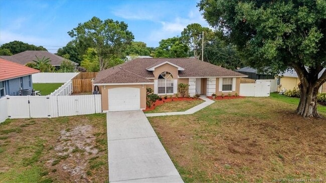 Foto del edificio - 517 SW College Park Rd