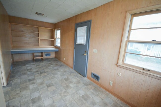 Foto del edificio - 619 2nd St NW