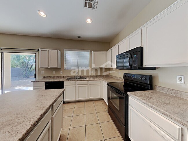 Foto del edificio - 9805 W Horse Thief Pass