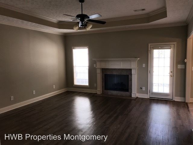 Building Photo - 572 Jasmine Trl