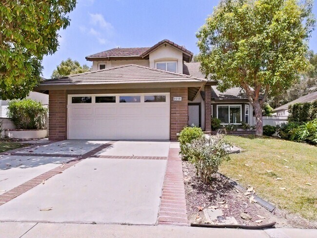 Foto del edificio - Stunning Remodeled Home in Dana Woods – Co...