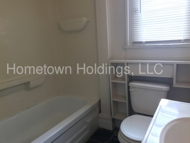 Foto del edificio - SW Roanoke Apartment