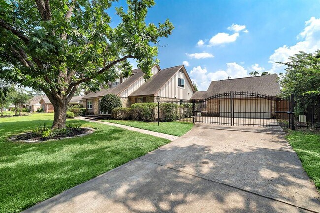 Foto del edificio - 2314 Brookmere Dr