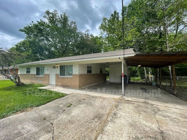 Building Photo - 4411 Baker Blvd