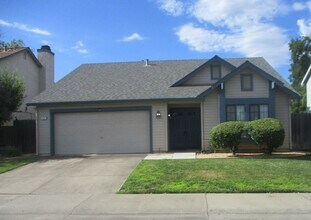 Building Photo - 9025 Bramblewood Way