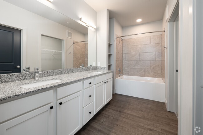 3BR, 2BA - 1,167SF - Primary Bathroom - Preserve at Mesa Creek