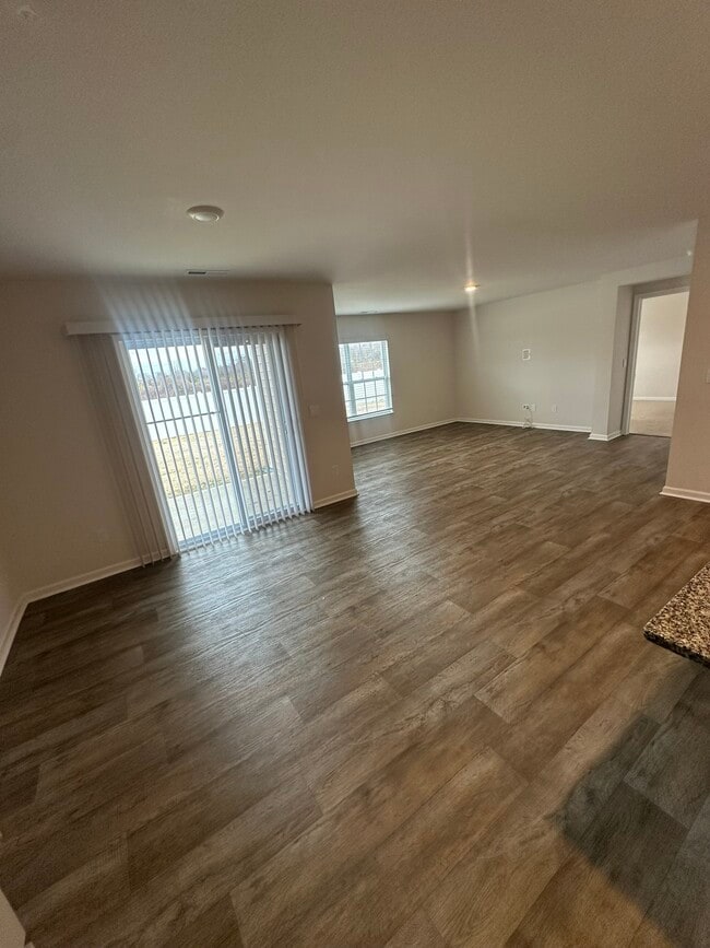 Building Photo - 7705 Sand Pit Rd