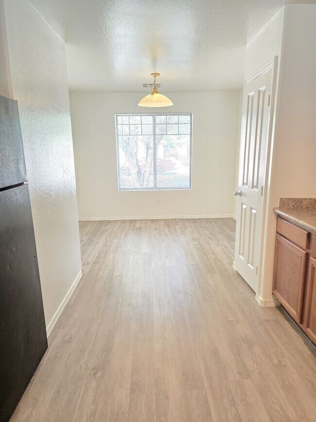 Building Photo - Great 3 bed 2 bath home in Laveen Meadows