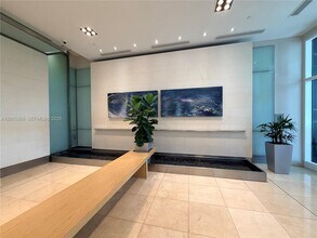 Building Photo - 2101 Brickell Ave