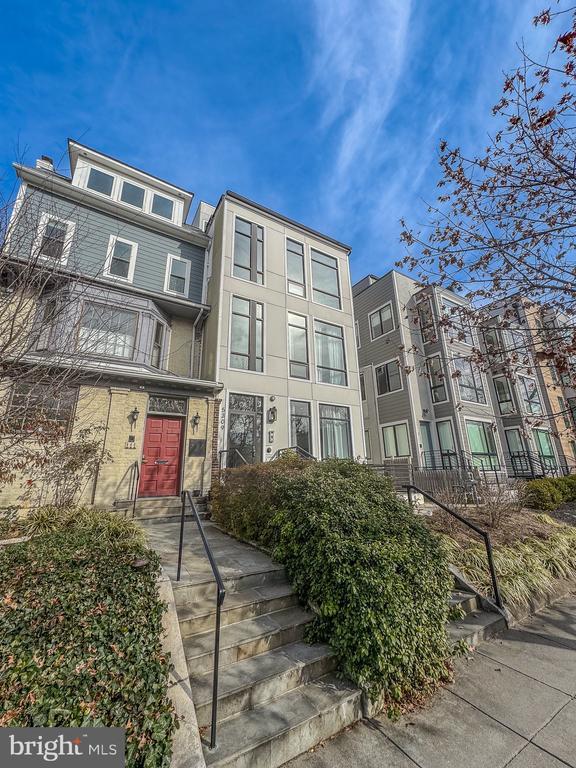Foto del edificio - 5309 Connecticut Ave NW
