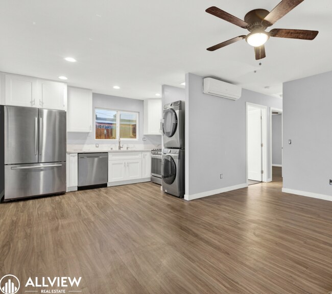 Foto del edificio - 3424-3426 Marlborough Ave