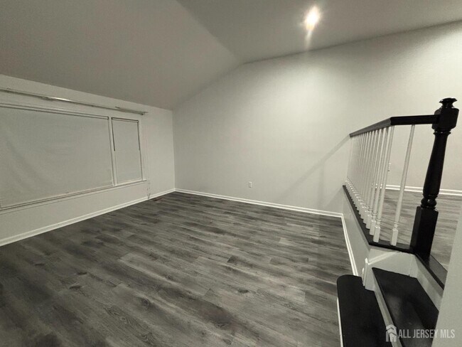 Building Photo - 21 Teaberry Dr