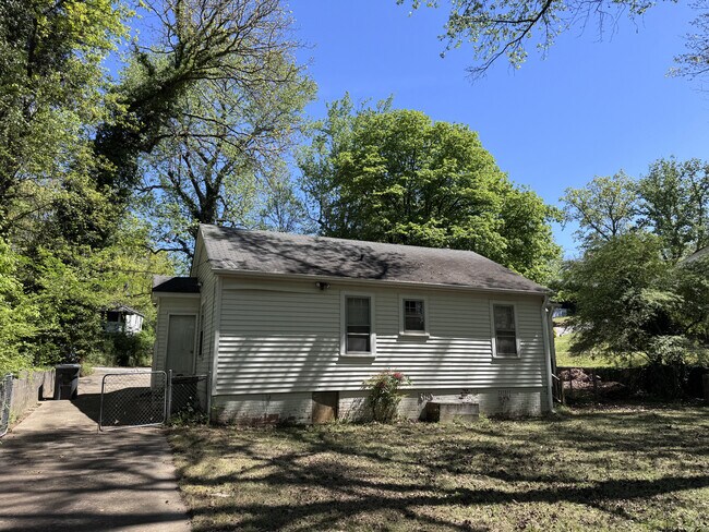Foto del edificio - 6 Orlando Ave