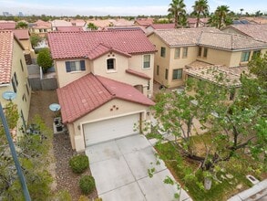 Building Photo - 702 Holland Heights Ave