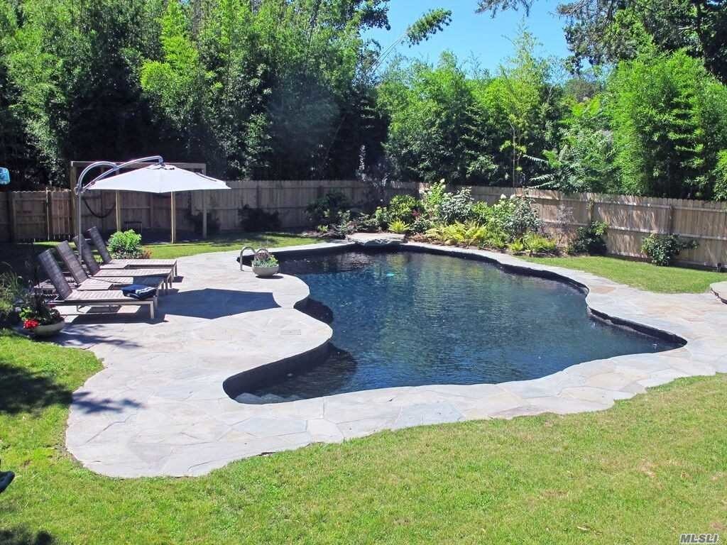 Foto principal - 10450 Old Sound Ave