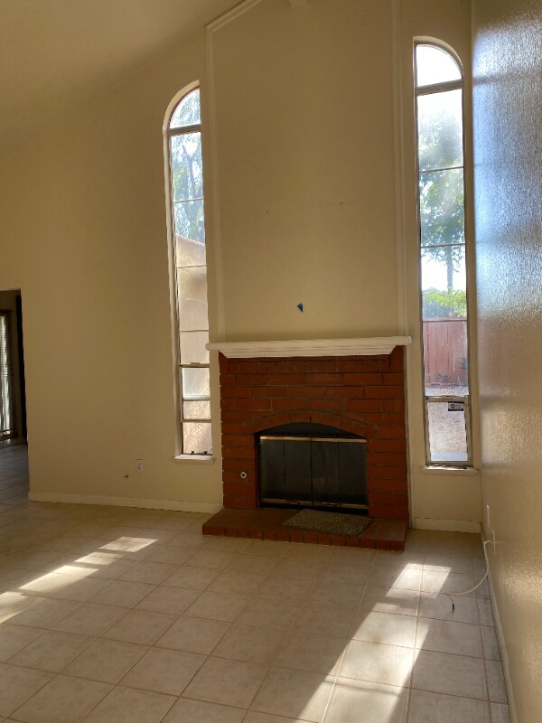 Building Photo - 30531 Hollyberry Ln