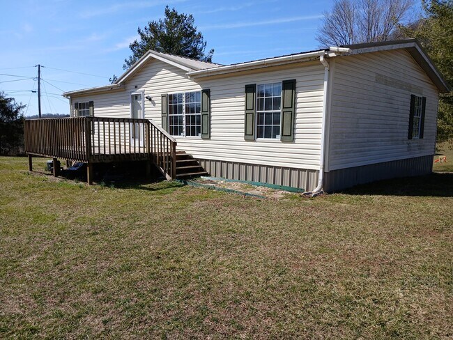 Foto del edificio - 233 Flat Creek Ln