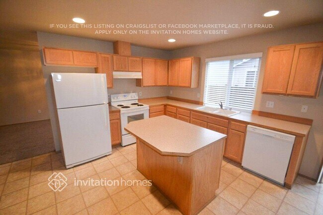 Foto del edificio - 1623 201st St E