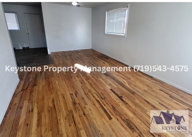 Building Photo - Cozy Northside House 3 Bedroom/1 Bath $140...