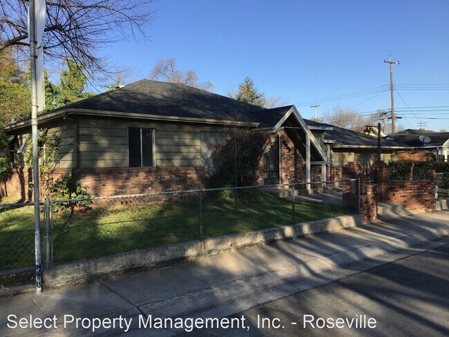 Building Photo - 2 br, 2 bath House - 2201 Edgewater Road