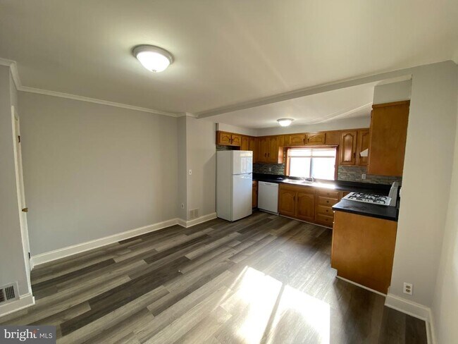 Foto del edificio - 338 Gusryan St