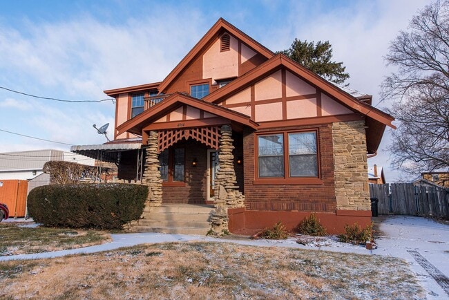 Photo - Beautifully updated Tudor style duplex. Upper unit. Large rooms. 2 balconies, private entry. Fenc... Apartment