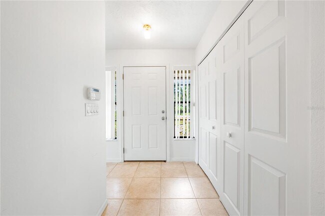 Foto del edificio - 3709 Alden Way