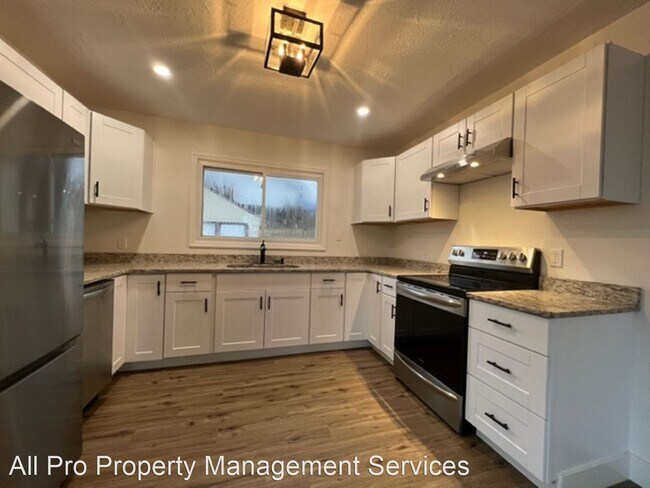 Foto del edificio - 3 br, 2 bath House - 628 Algonquin Dr