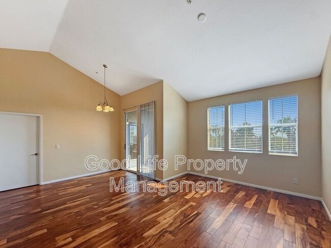 Building Photo - 1864 Opaline Pl