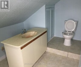 Building Photo - 838 Trivetts Rd