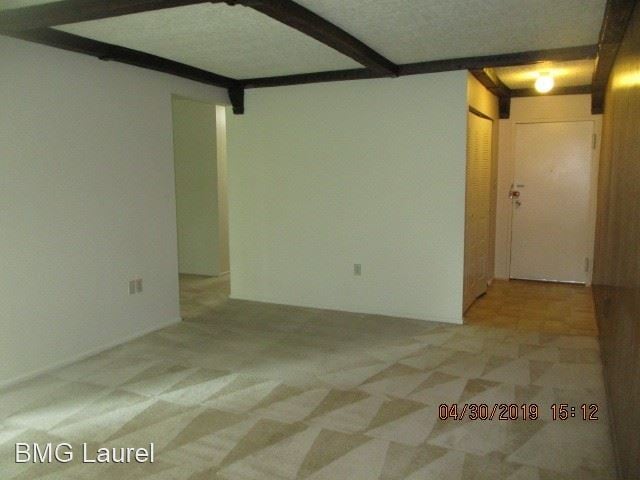 Building Photo - 2 br, 1.5 bath House - 2206 Greenery Ln.  ...