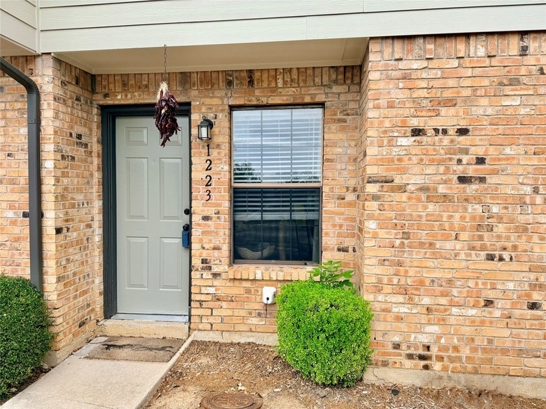 Photo - 1223 Dallas Drive Unit