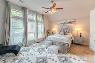 Building Photo - 209 Trillium Pk Lp