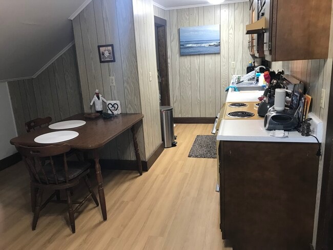 408 W Pico Blvd (sótano) - Plano de planta - 38 Highland St