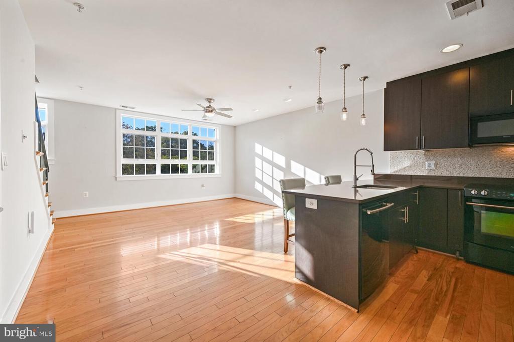 Primary Photo - 1515 11th St NW