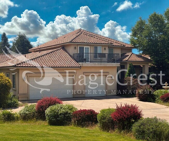 Foto del edificio - Luxury Bella Terra Estate with Mountain & Vineyard Views