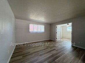 Building Photo - 1446 S 20th St