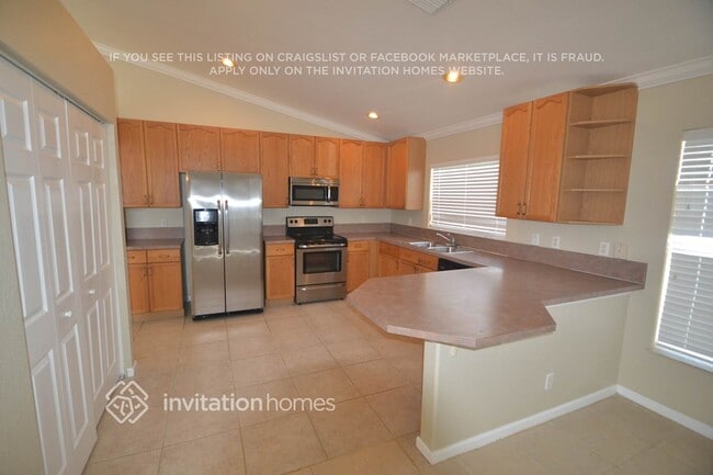 Building Photo - 3746 Torres Cir