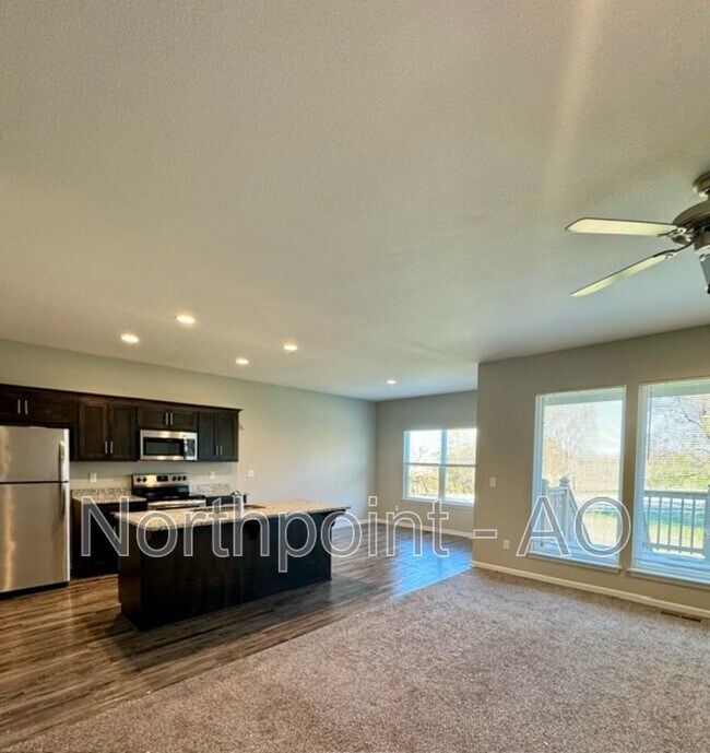 Foto del edificio - 21805 Southcreek Rd