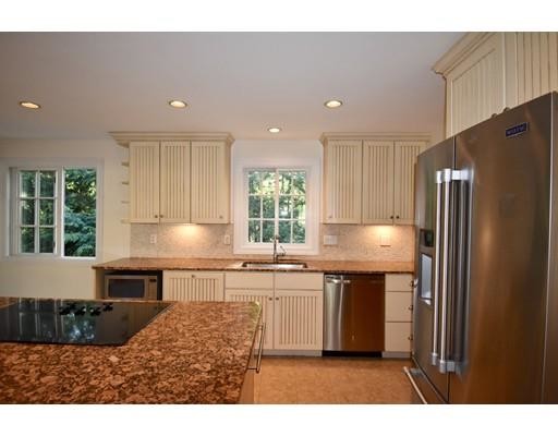 Building Photo - 402 Linebrook Rd