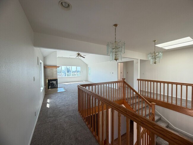 Building Photo - 1524 Los Osos Valley Rd