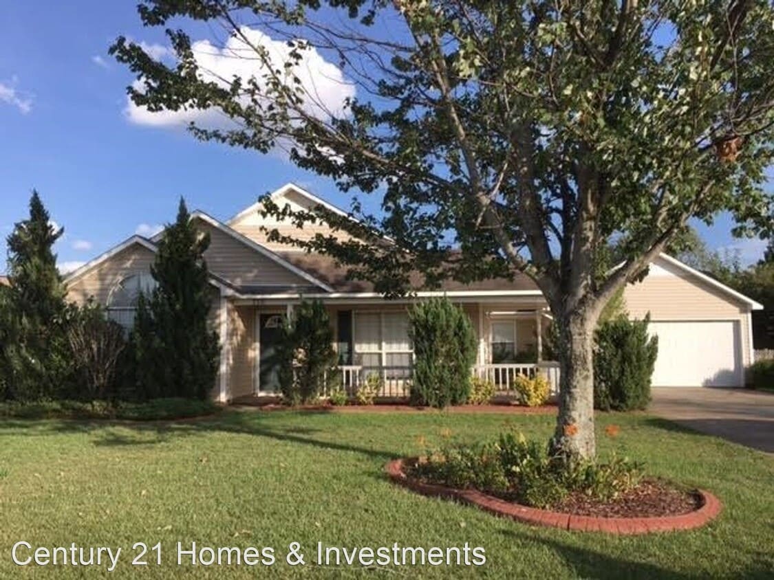 3 br, 2 bath House 110 Sheldon Ridge House for Rent in Bonaire, GA