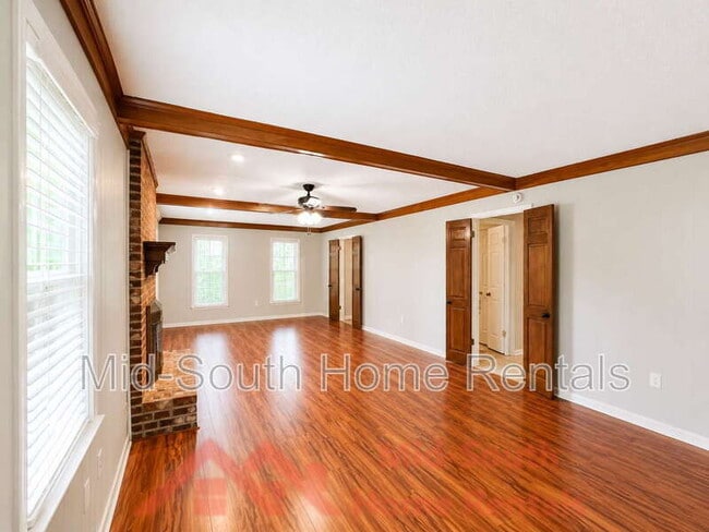 Building Photo - 6934 Wynterhall Dr